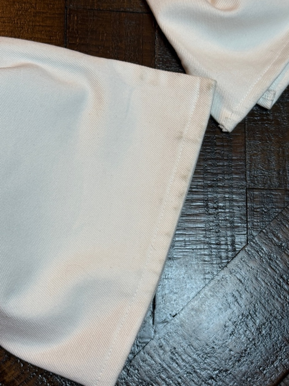 Good American Khloe Jeans White Distressed Flare 2/26 NWT- Flawed - Picture 10 of 11